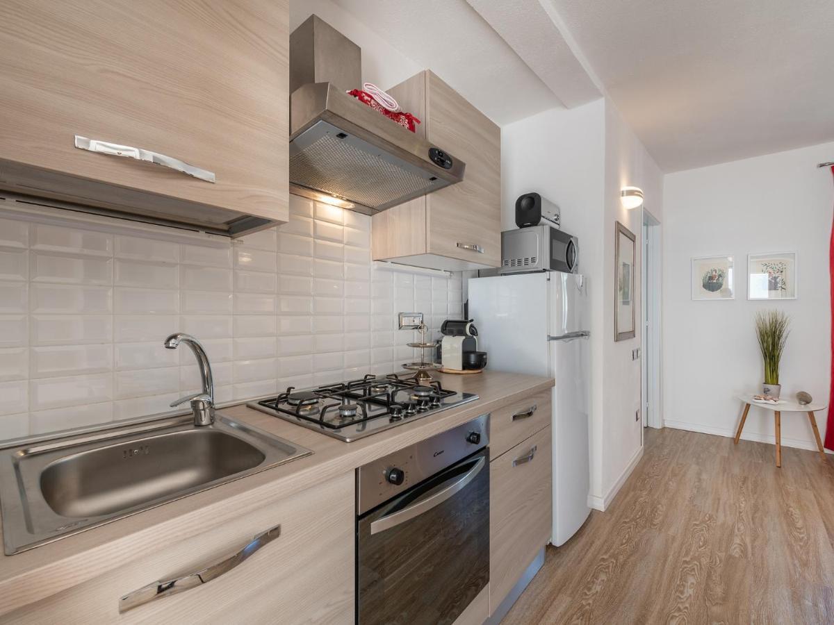 Ferienwohnung Casa Alla Marina Del Porto Di Cagliari Exterior foto
